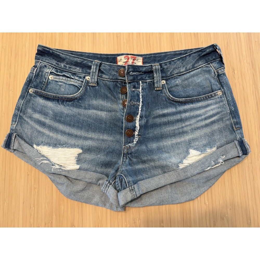 We The Free Women’s Free People Shorts Denim Size 27 Distressed